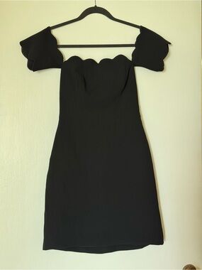 Club Monaco Black Off Shoulder Scalloped Dress